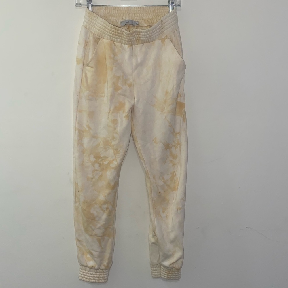 Adika Sweatpants